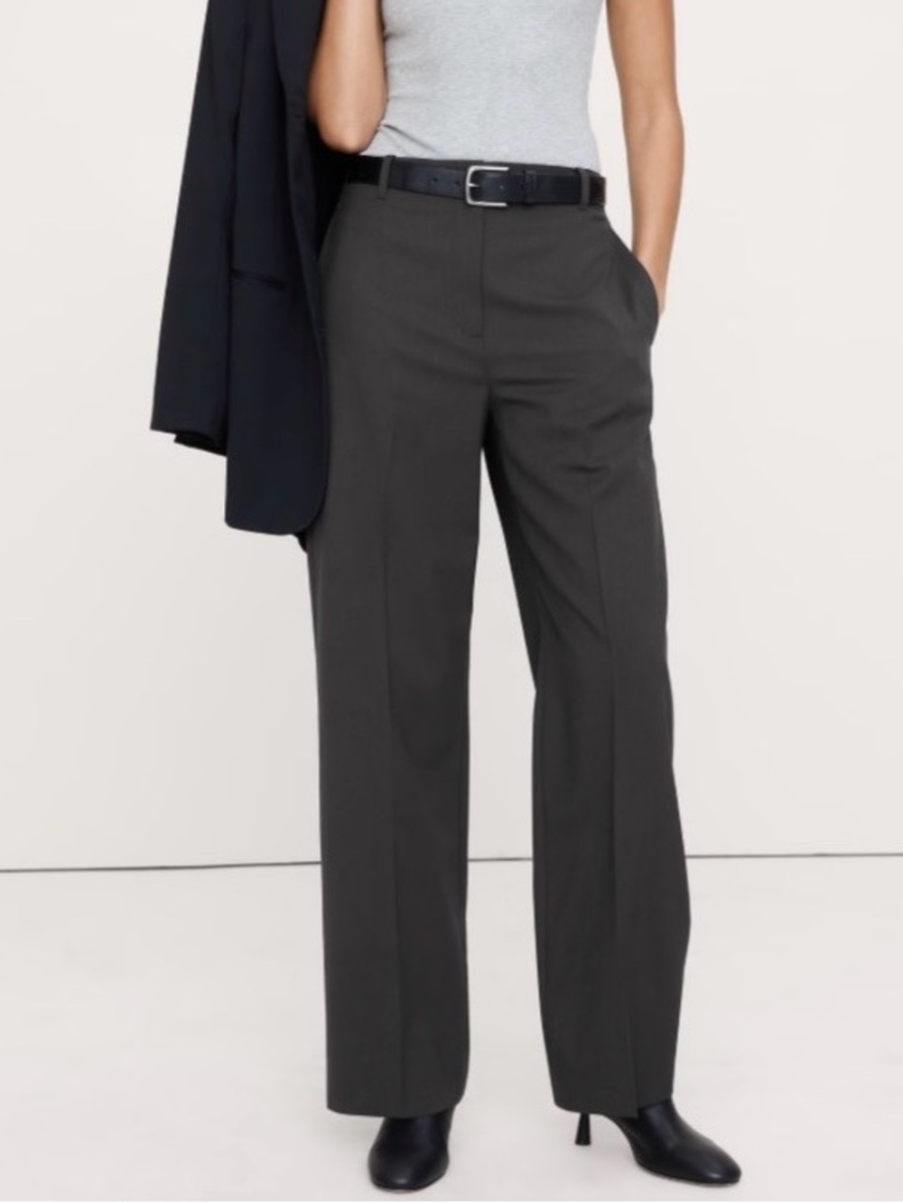Banana Republic Wide-Leg Dress Pants in Dark Gray